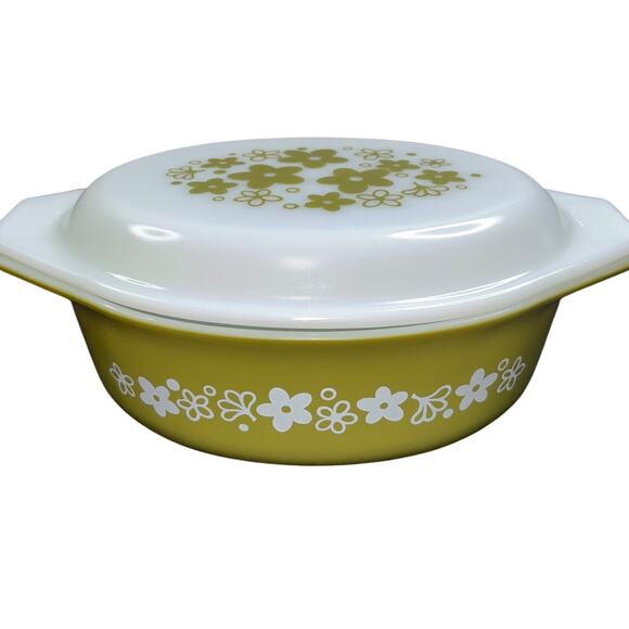 Vintage Pyrex Crazy Daisy Casserole Dish Spring Blossom Green & White 1.5 Qt 043 - Picture 1 of 4